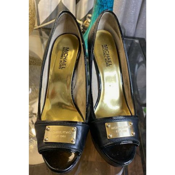 Michael Kors Black Peep Toe Platform Stiletto Heels. - Picture 2 of 7